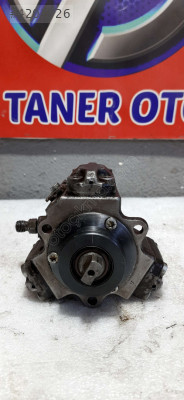 Opel Astra 1.3 Multijet mazot pompası çıkma orijinal
