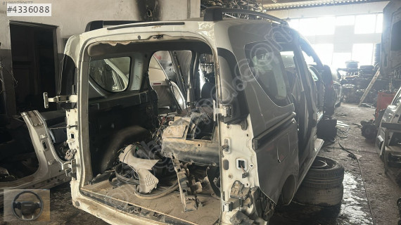 DACİA DOKKER KESME TAVAN ARKA ÇAMURLUK SAĞ SOL BURSA MG