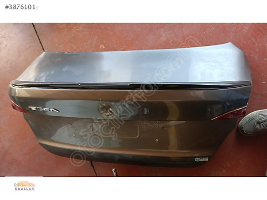Ünallar Oto'da Fiat Egea Bagaj Kapağı Çıkma Yedek Parça