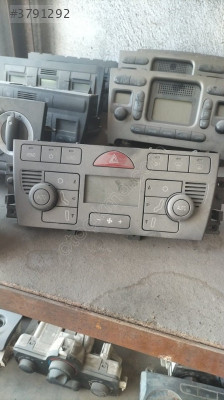 35369969  LANCIA klima kontrol paneli
