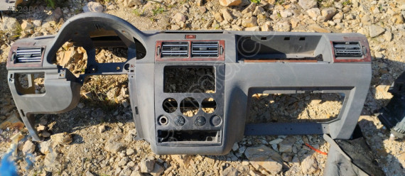 FORD CONNECT TORPİDO GÖĞÜS ORGİNAL ÇIKMA