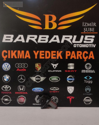 AUDİ A4 SAĞ ARKA CAM MOTORU 0130821766
