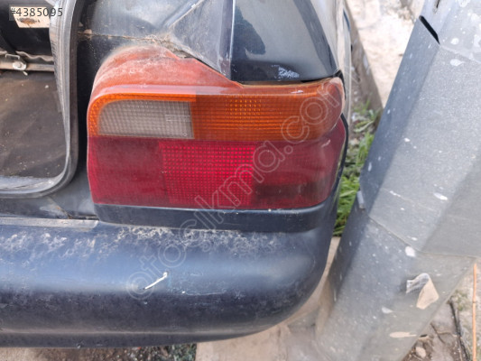 Ford  Eskord  Sağ  Arka  Stop