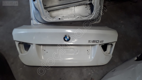 2011 BMW E 90 BAGAJ KAPAĞI