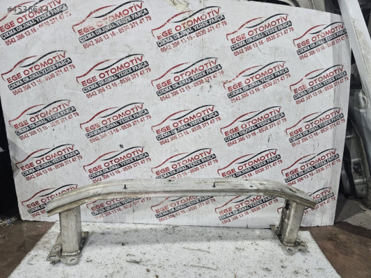 2013/2019 RENAULT CLİO 4 ORJINAL ÖN TAMPON DEMİRİ