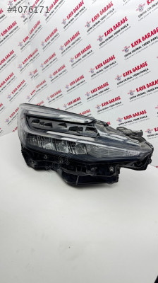 TOYOTA CHR SAĞ ÖN FAR 24-19 OEM NO: 81150-F4030 SON MODEL