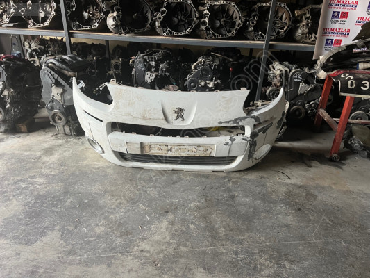 Peugeot teppe çıkma ön tampon