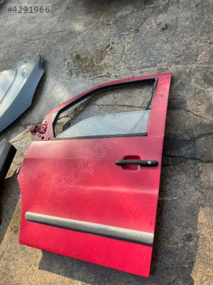 MERCEDES VİTO SOL ÖN KAPI