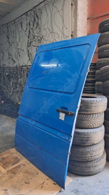 SÜRGÜLÜ KAPI SAĞ - LT 35 97-07 - 2D1843108 CAMSIZ