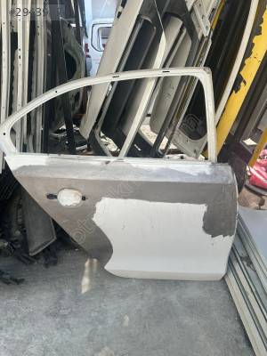 Jetta sağ arka kapı 2012+2018