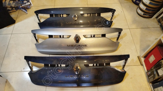 Megane 4 bagaj kaplaması hatasız orjinal