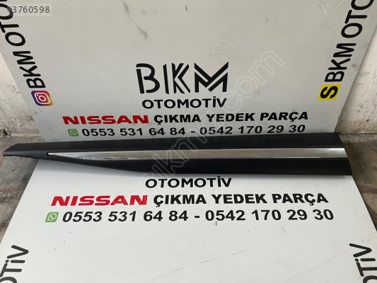 Nissan XTrail T33 (2022-) Ön Sağ Kapı Bandı