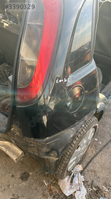 Corsa c 2004 sağ arka çamurluk
