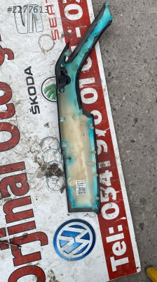 3G0867165 vw passat b8.5 iç çekme kolu kaplaması