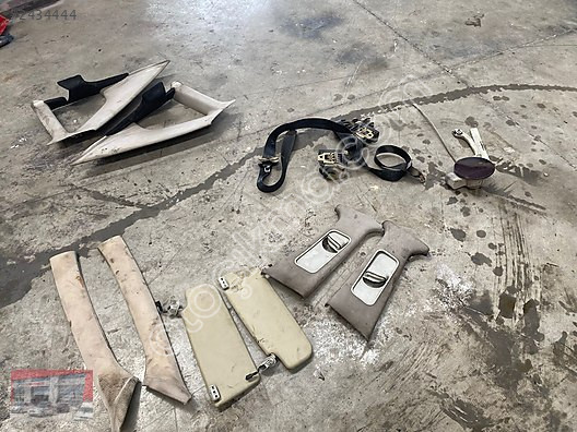 Volkswagen Passat B5 1.8 Çıkma İç Trim Parçası