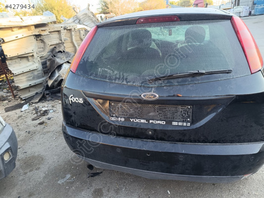 Ford focus 1 Arka bagaj kapağı