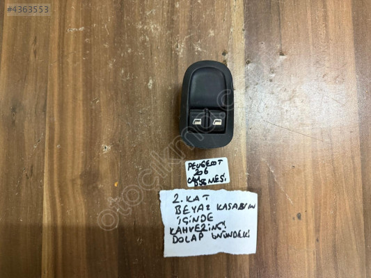 PEUGEOT 206 CAM DÜĞMESİ ORJİNAL ÇIKMA TEMİZ