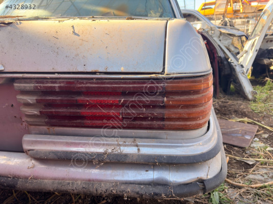 Mercedes 280 SE arka stop