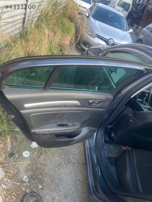 RENAULT MEGANE 4 SOL ARKA KAPI ÇIKMA ORİJİNAL