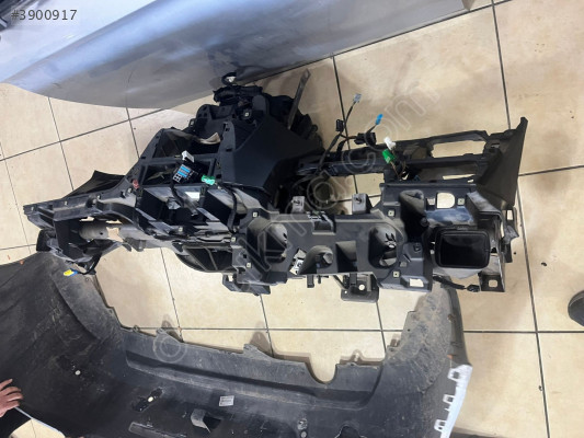 PEUGEOT 301 TORPİDO DEMİRİ VE PLASTİK AKSAM
