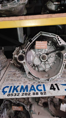 RENAULT KANGO 3 1.5 D ŞANZIMAN,OTO ÇIKMA PARÇA,ŞANZIMAN