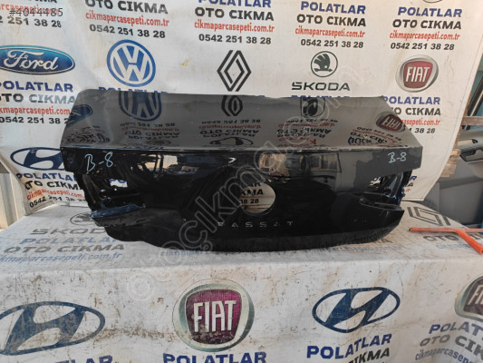 Volkswagen Passat B 8 bagaj kapağı