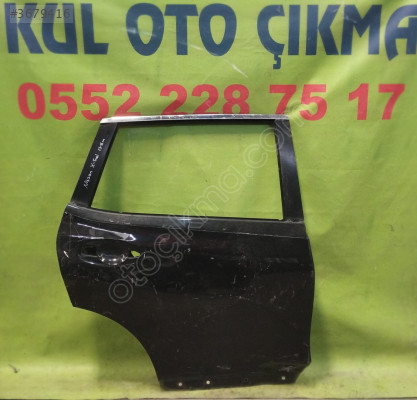 nissan x-trail sağ arka kapı