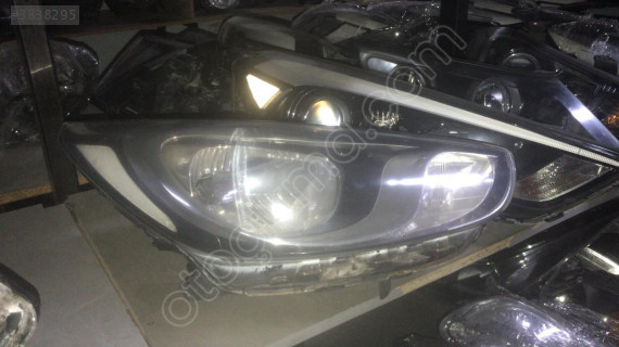 hyundai Accent blue sağ far