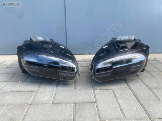 PORSCHE TAYCAN HATASIZ SÖKME SAĞ SOL FAR TAKIMI