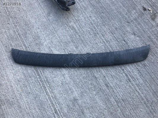 VOLVO XC40 ÖN TAMPON ALT KAPLAMA 32273896