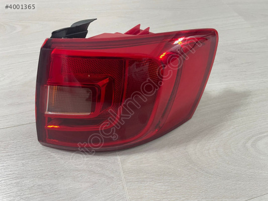 JETTA STOP LAMBASI SAĞ DIŞ 2010 2011 2014 2015 SIFIR 5C6945096E