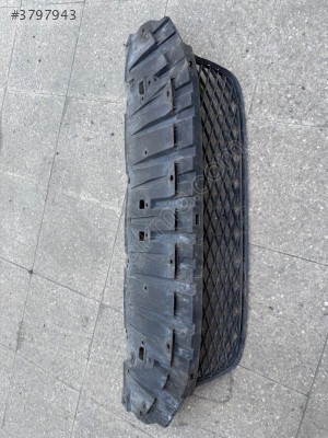 HONDA CİVİC ÇIKMA ORJİNAL ÖN TAMPON ALT IZGARA 71105-tr0g002 BDÇ