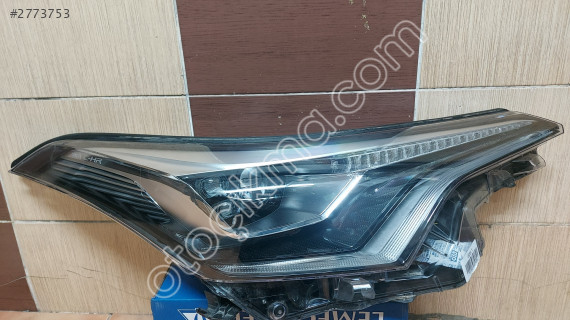 81150-F4030 TOYOTA CHR C-HR CH-R SOL LED FAR ORJ