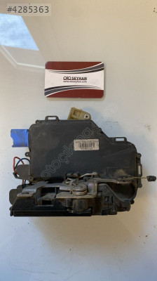 3B4839015AG seat cordoba 2002 2006 sol arka kapı kilidi