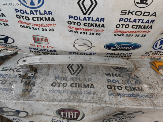 Peugeot 208 ön tampon demiri