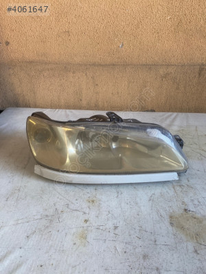 PEUGEOT 306 SAĞ ÖN FAR