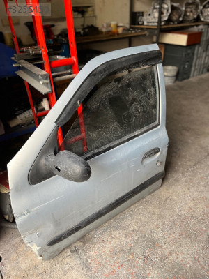 RENAULT CLİO 2 SOL ÖN KAPI ✅