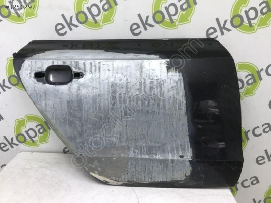 AUDI A5 2008 2016 SAĞ ARKA KAPI 8T8833052D