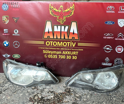 Honda Civic Modeli İçin Sağ ve Sol Ön Far Seti
