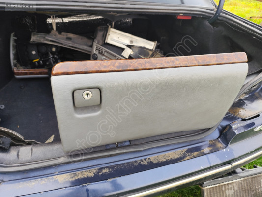 Peugeot 406 torpido çekmecesi