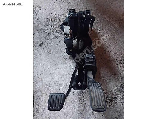 2015 Ford mondeo 1.6 pedal takımı EMR OTOMATİV