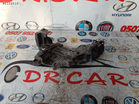 RENAULT FLUENCE SOL FAR BRAKETİ ORJİNAL ÇIKMA PARÇA 622230011R