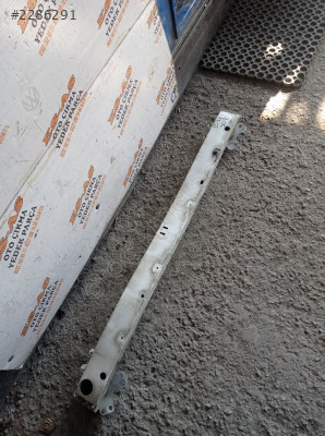 Peugeot 508 Çıkma Ön Tampon Demiri 2011-2014