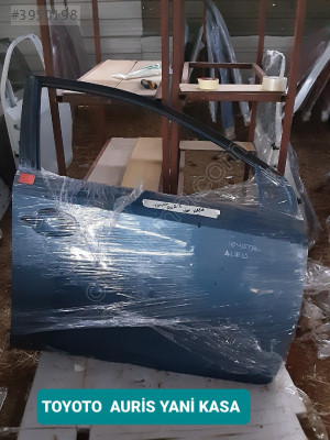 TOYOTO  AURİS YANİ KASA