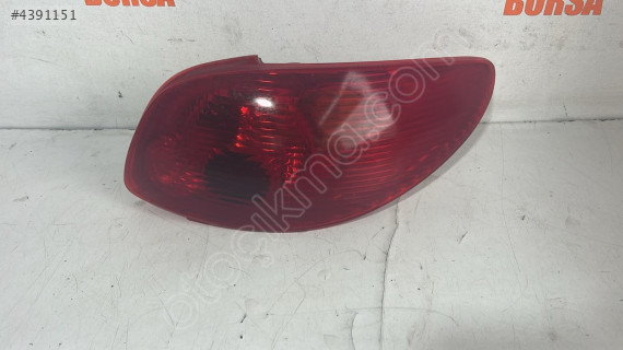 Peugeot 206 sağ stop çıkma