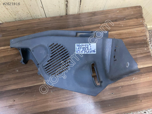 RENAULT LAGUNA 1 BAGAJ PANDİZOTU PLASTİĞİ SAĞ TARAF
