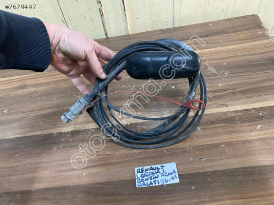 RENAULT LAGUNA 1 DEPO KAPAĞI AÇMA KOLU VE HALATI 96-01 MODEL