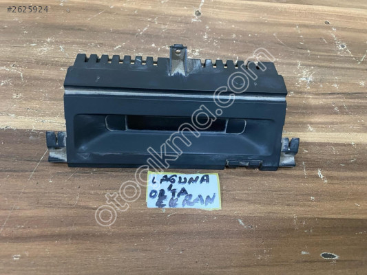RENAULT LAGUNA 1 ORTA KONSOL EKRANI VE PLASTİĞİ 96-01 MODEL