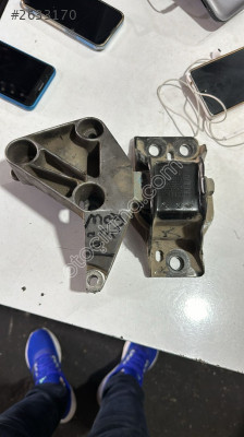 RENAULT MEGANE 2 MOTOR TAKOZU ORJ ÇIKMA