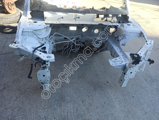 RENAULT MEGANE 3 ŞASE PODYA